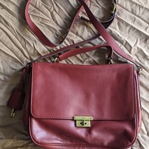 Fossil Cranberry red leather Memoir Novel Flap messenger bag crossbody purse